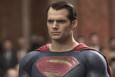 Bí quyết có hình thể săn chắc của 'siêu nhân' Henry Cavill